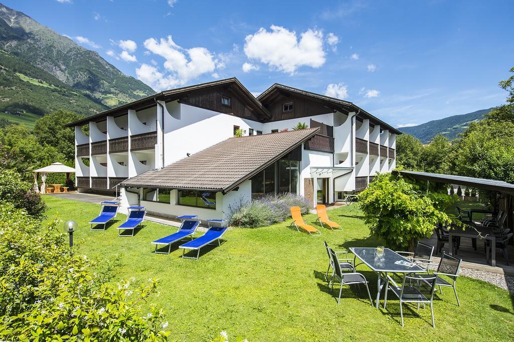 Pension Astoria Naturns Exterior foto